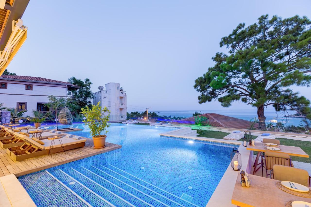Melanippe Relaxing Hotel -Adults Only Karaoz Exterior foto